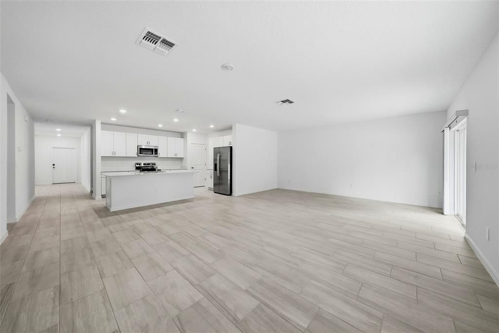 En Renta: $3,500 (6 camas, 3 baños, 3326 Pies cuadrados)