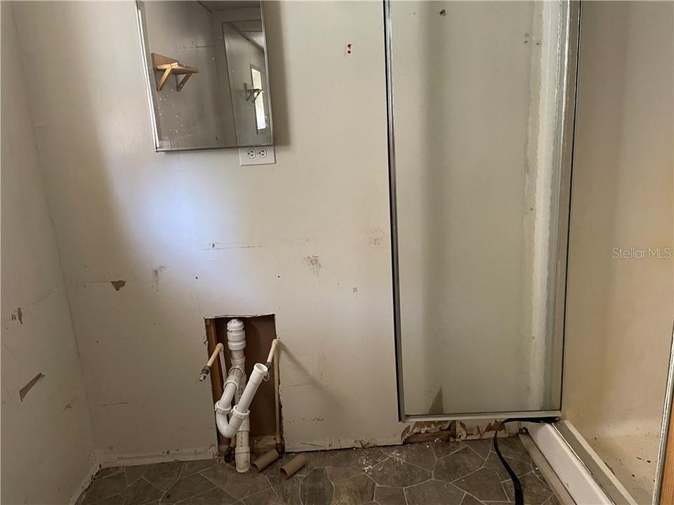 Недавно продано: $49,900 (3 спален, 2 ванн, 1152 Квадратных фут)