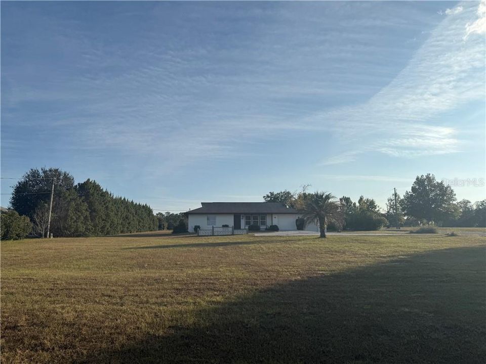 Vendido Recientemente: $219,000 (2 camas, 2 baños, 1042 Pies cuadrados)