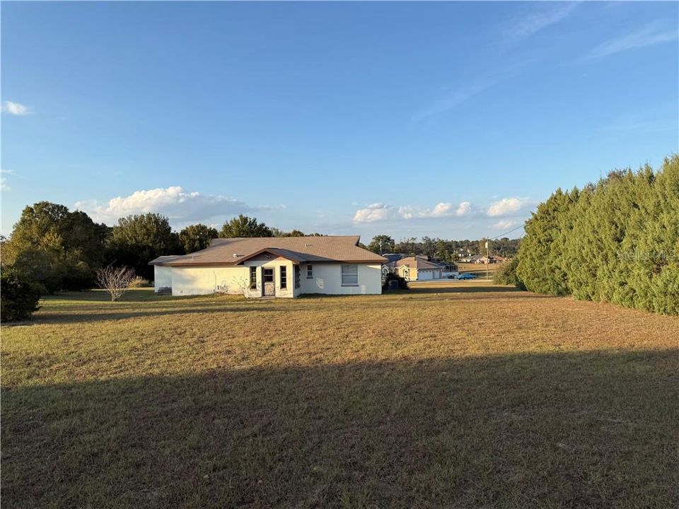 Vendido Recientemente: $219,000 (2 camas, 2 baños, 1042 Pies cuadrados)