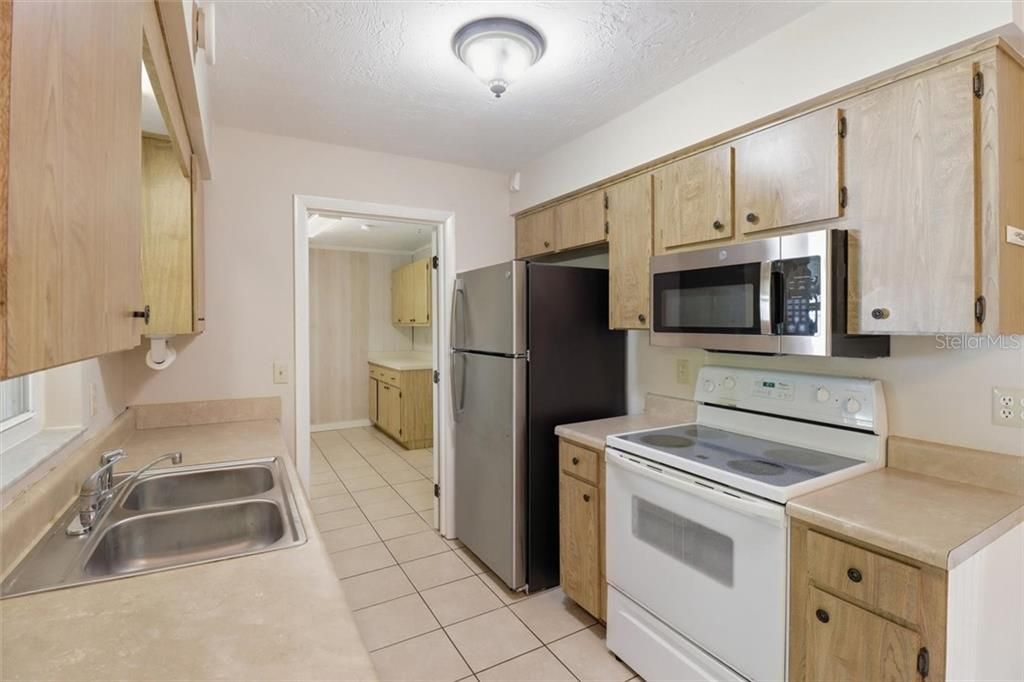 Vendido Recientemente: $110,000 (2 camas, 1 baños, 1084 Pies cuadrados)