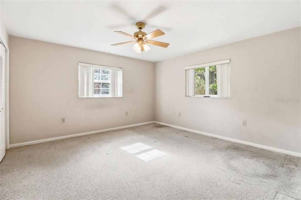 Vendido Recientemente: $110,000 (2 camas, 1 baños, 1084 Pies cuadrados)