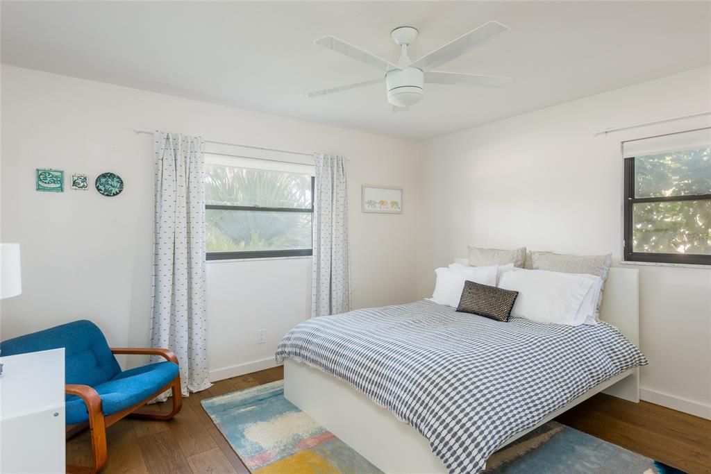 For Rent: $3,750 (3 beds, 2 baths, 1480 Square Feet)