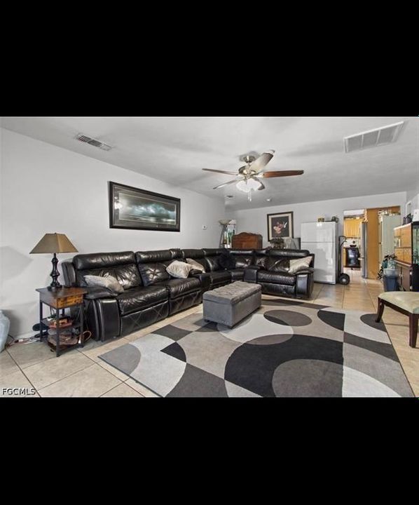 Recently Sold: $360 (5 beds, 3 baths, 2031 Square Feet)
