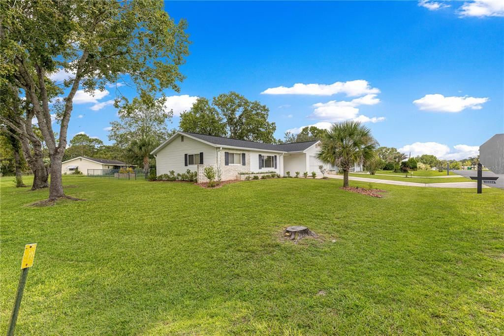 待售: $259,900 (3 贝兹, 2 浴室, 1667 平方英尺)