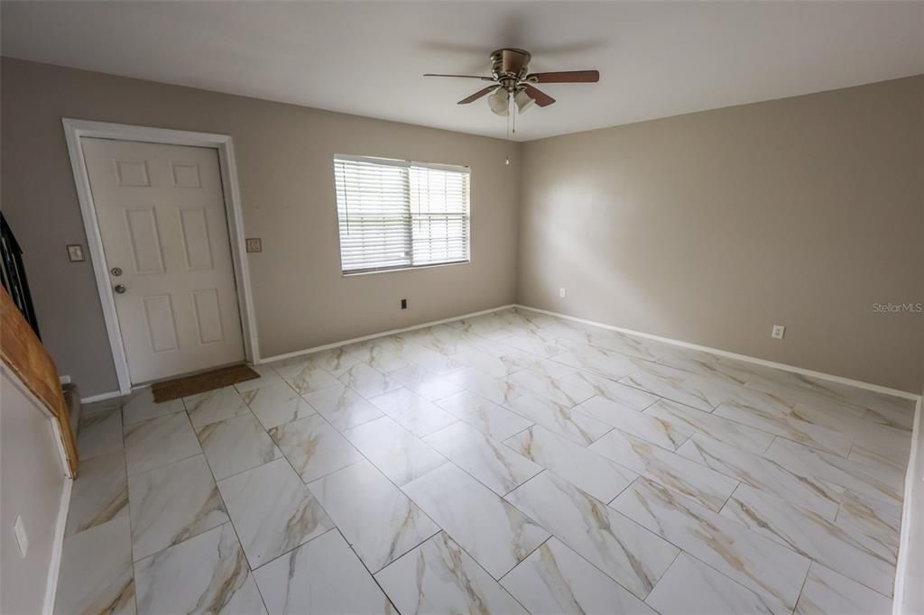 For Rent: $2,600 (3 beds, 1 baths, 1440 Square Feet)