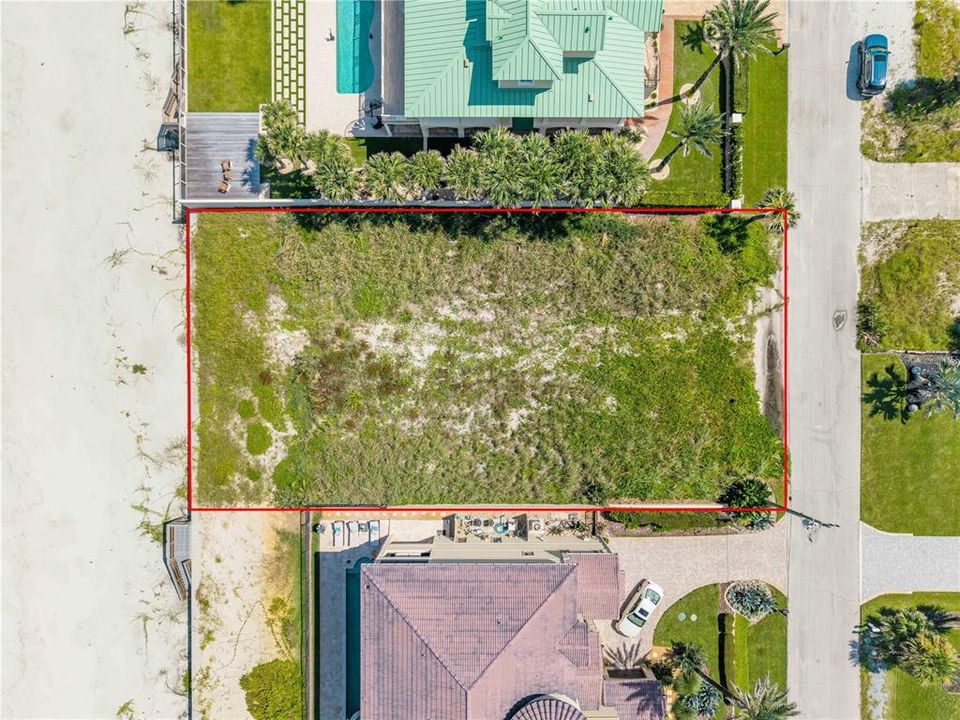 En Venta: $2,495,000 (0.36 acres)