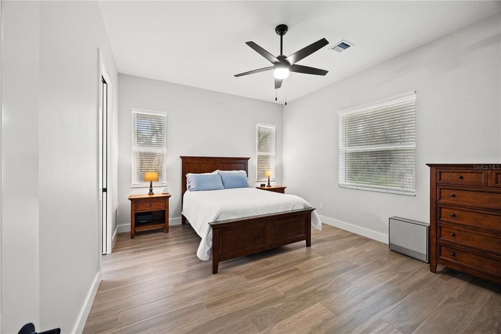 For Sale: $1,150,000 (3 beds, 2 baths, 2056 Square Feet)