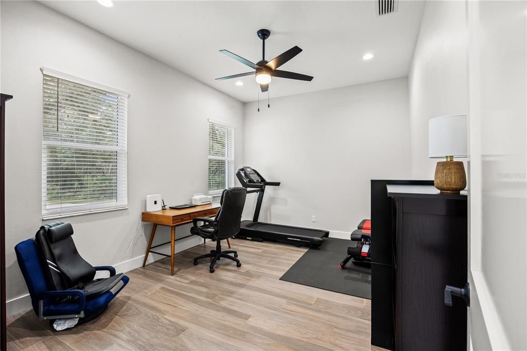 For Sale: $1,150,000 (3 beds, 2 baths, 2056 Square Feet)