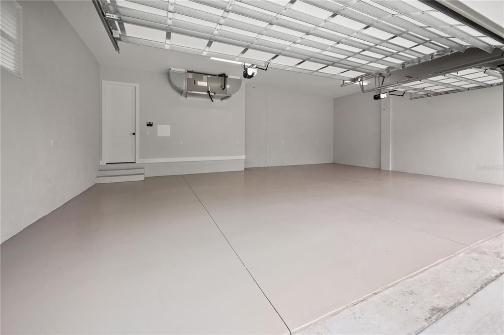 For Sale: $1,150,000 (3 beds, 2 baths, 2056 Square Feet)