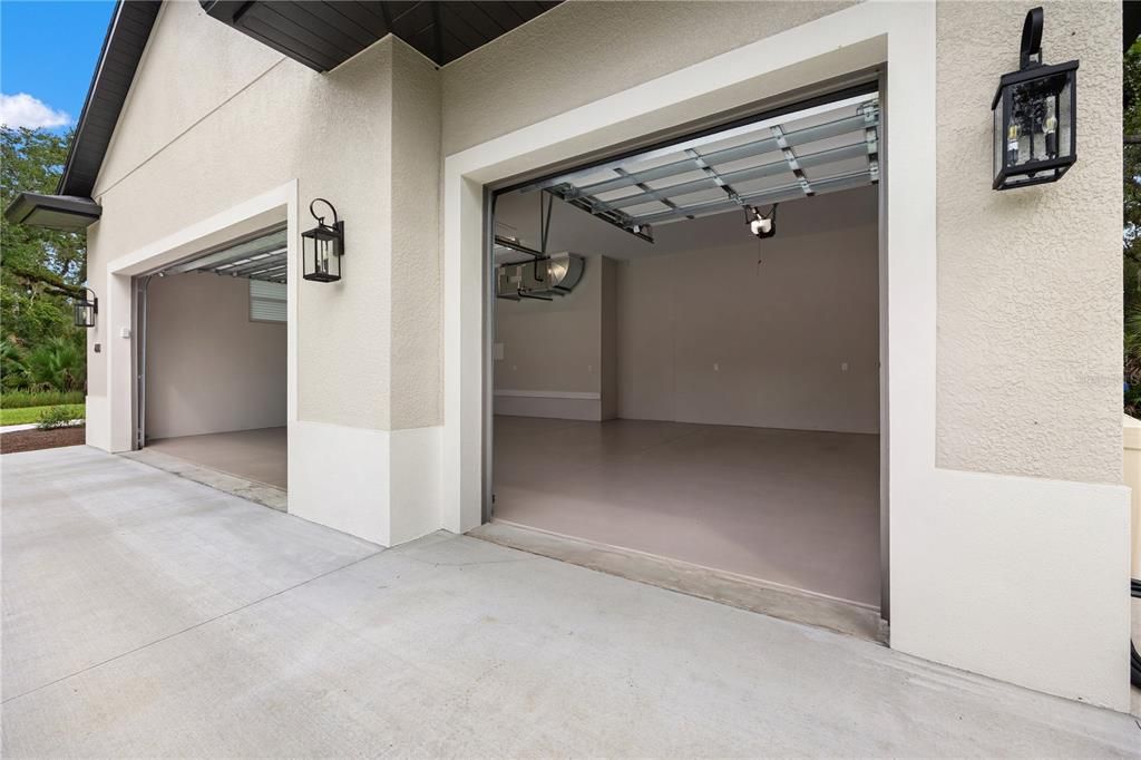 For Sale: $1,150,000 (3 beds, 2 baths, 2056 Square Feet)