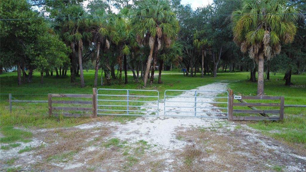 На продажу: $229,000 (5.00 acres)