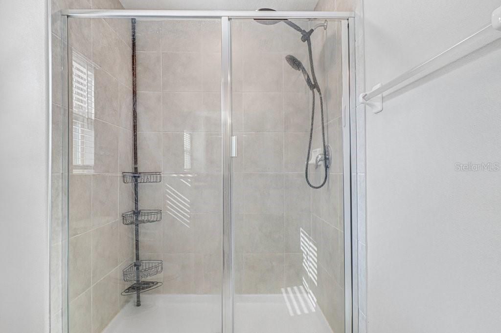 En Venta: $255,000 (3 camas, 2 baños, 1824 Pies cuadrados)