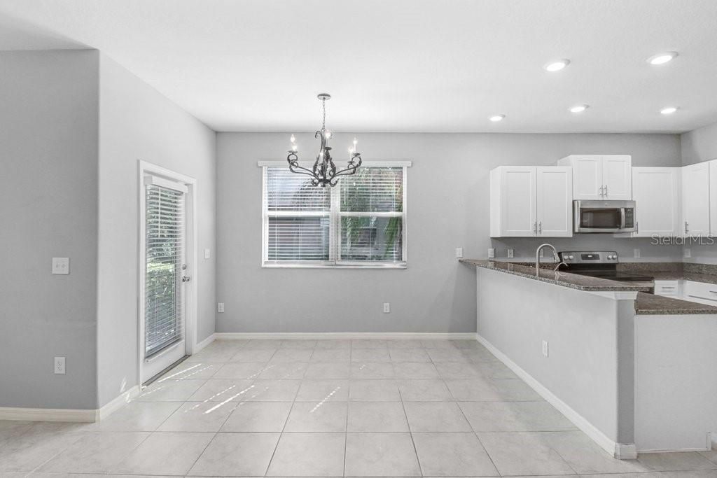 En Venta: $255,000 (3 camas, 2 baños, 1824 Pies cuadrados)