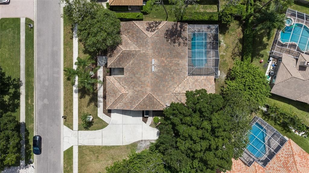 En Venta: $1,025,000 (4 camas, 2 baños, 2814 Pies cuadrados)