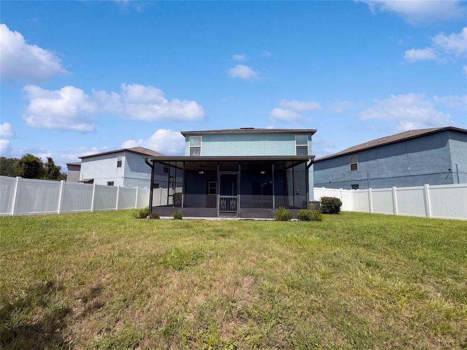 En Venta: $345,000 (5 camas, 3 baños, 2560 Pies cuadrados)