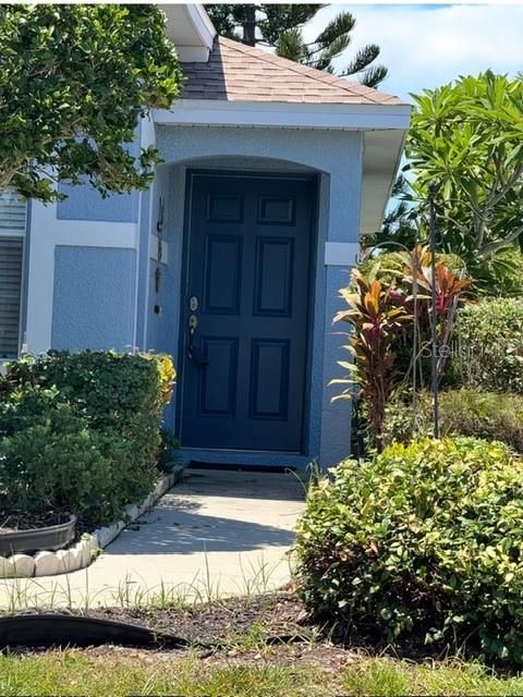 For Sale: $324,900 (3 beds, 2 baths, 1341 Square Feet)
