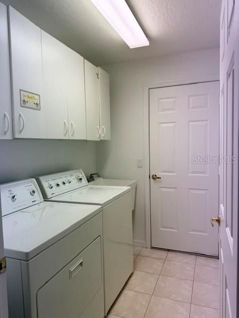 For Sale: $324,900 (3 beds, 2 baths, 1341 Square Feet)