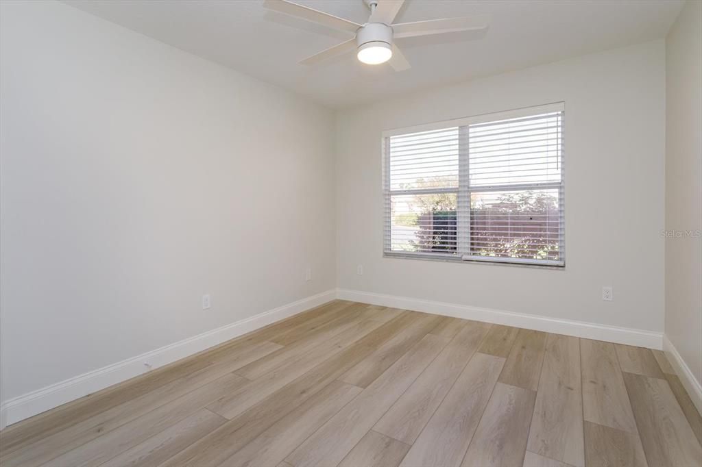 For Sale: $449,000 (3 beds, 2 baths, 1915 Square Feet)