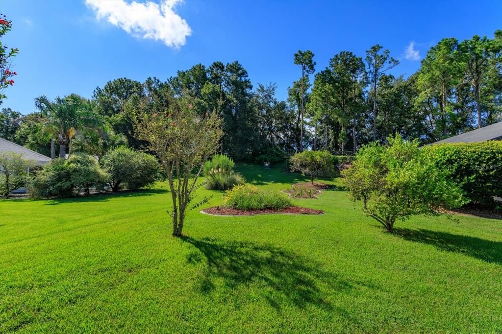 For Sale: $449,000 (3 beds, 2 baths, 1915 Square Feet)