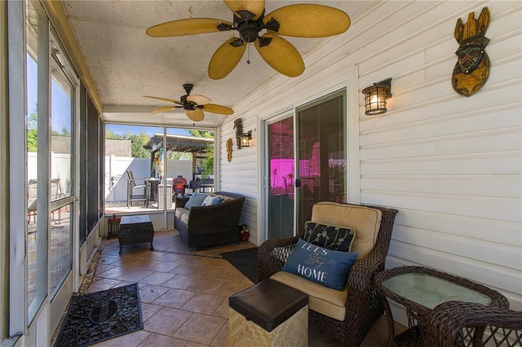 For Sale: $450,000 (3 beds, 2 baths, 1700 Square Feet)