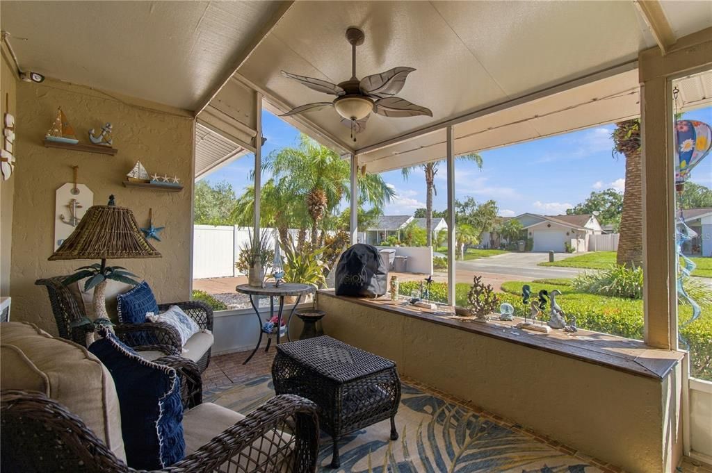 For Sale: $450,000 (3 beds, 2 baths, 1700 Square Feet)