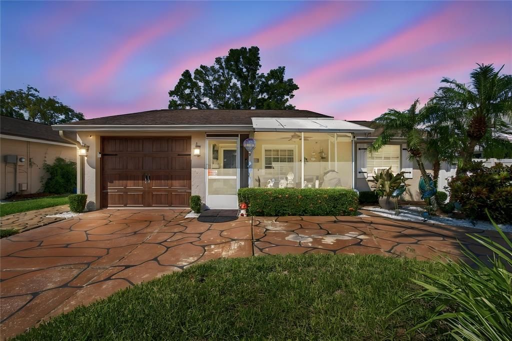For Sale: $450,000 (3 beds, 2 baths, 1700 Square Feet)