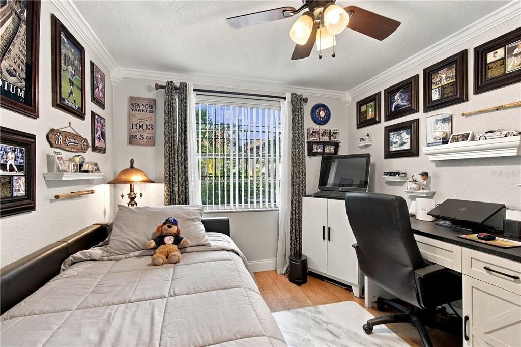 For Sale: $450,000 (3 beds, 2 baths, 1700 Square Feet)
