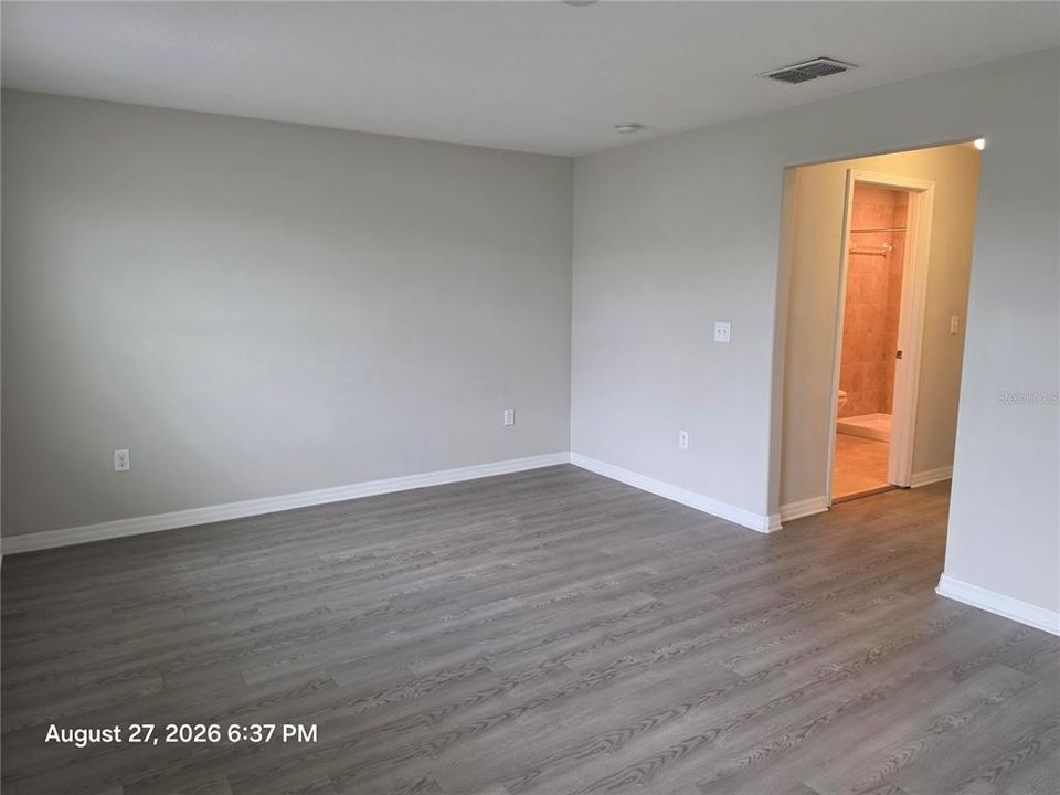 For Sale: $218,000 (2 beds, 2 baths, 1578 Square Feet)