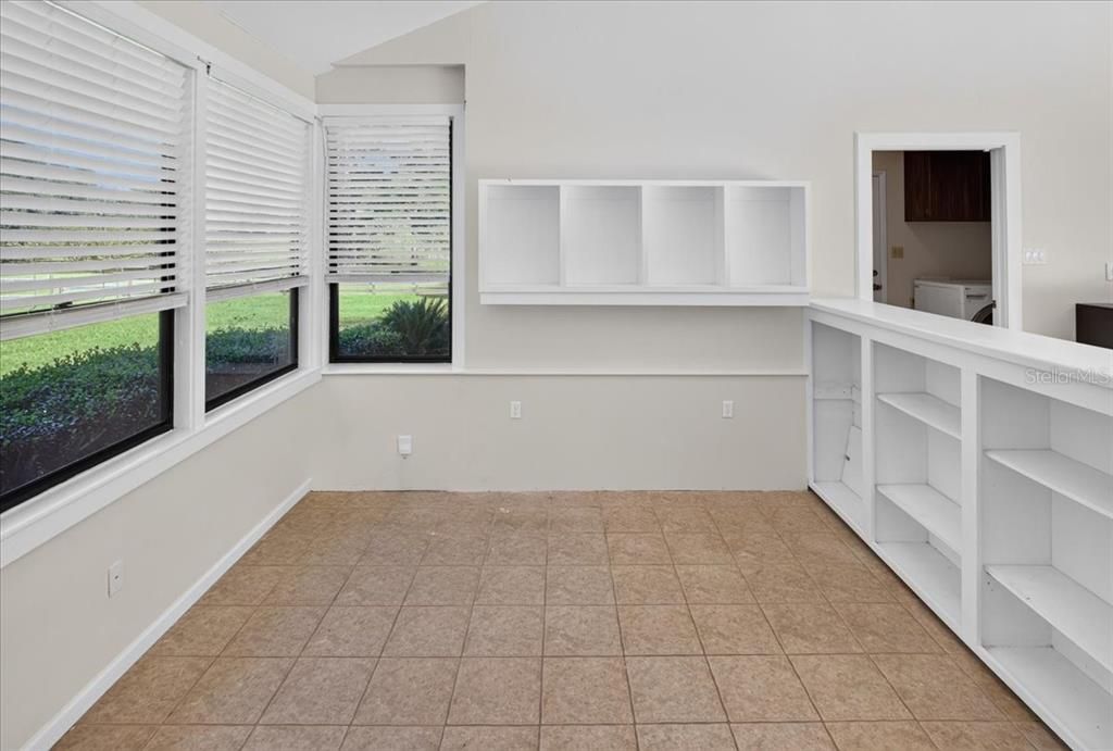 For Sale: $525,000 (2 beds, 2 baths, 1814 Square Feet)