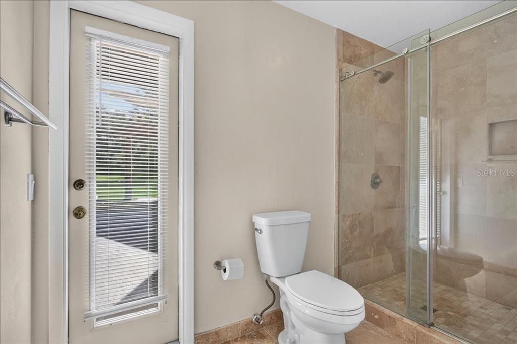 For Sale: $525,000 (2 beds, 2 baths, 1814 Square Feet)