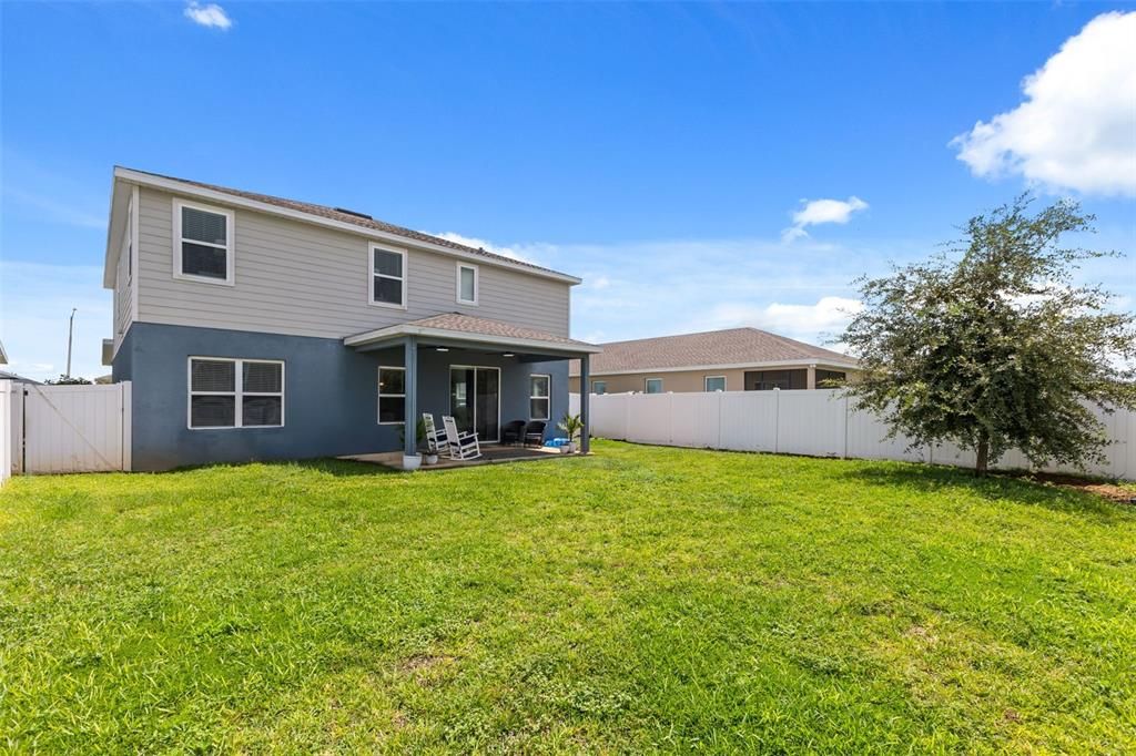 En Venta: $449,000 (4 camas, 3 baños, 2870 Pies cuadrados)