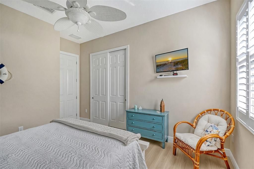 En Venta: $849,900 (3 camas, 2 baños, 2039 Pies cuadrados)