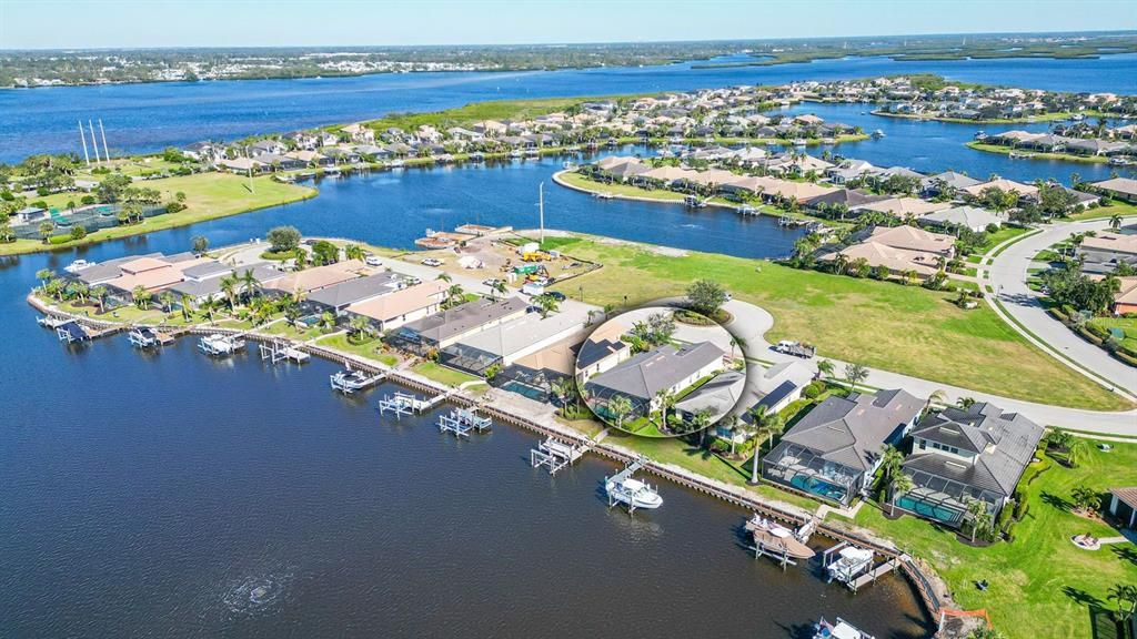En Venta: $849,900 (3 camas, 2 baños, 2039 Pies cuadrados)