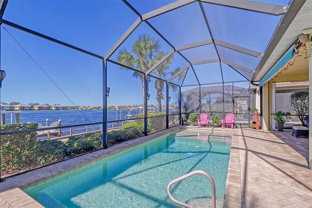 En Venta: $849,900 (3 camas, 2 baños, 2039 Pies cuadrados)
