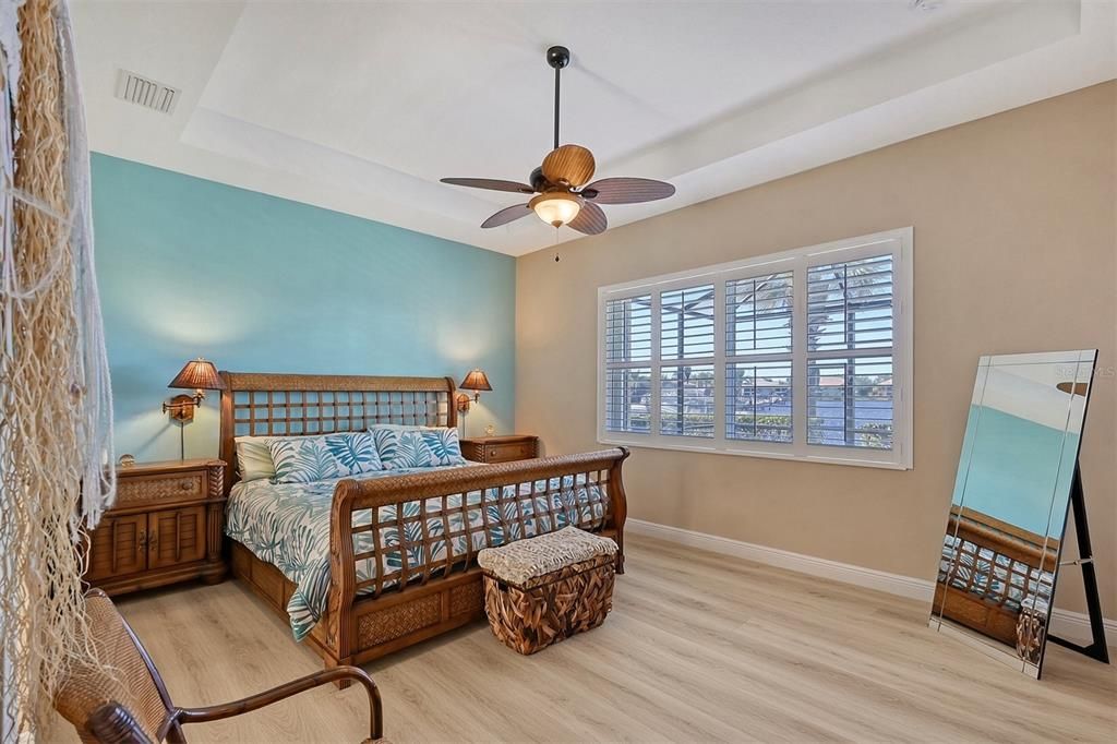 En Venta: $849,900 (3 camas, 2 baños, 2039 Pies cuadrados)