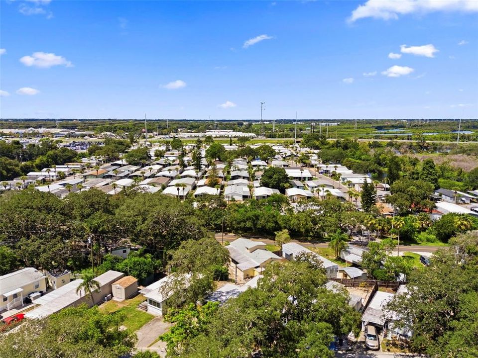 For Sale: $109,000 (1 beds, 1 baths, 844 Square Feet)