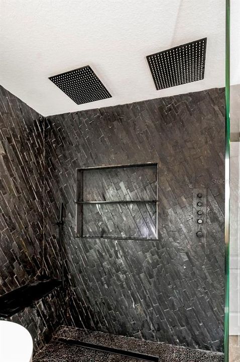В аренду: $3,300 (4 спален, 4 ванн, 3082 Квадратных фут)