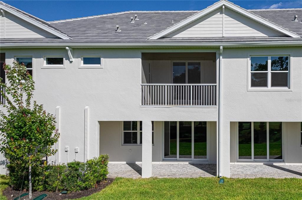 Active With Contract: $799,000 (3 beds, 3 baths, 2172 Square Feet)