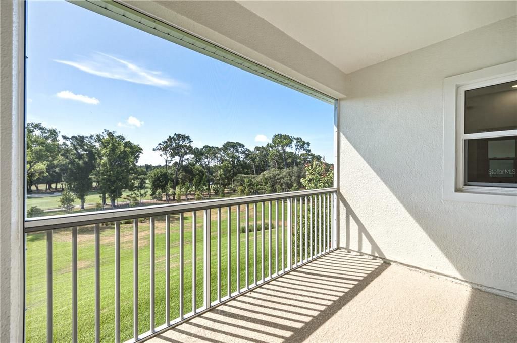 Active With Contract: $799,000 (3 beds, 3 baths, 2172 Square Feet)