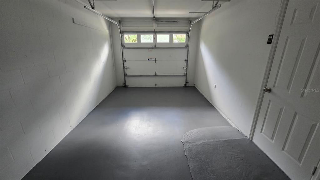 For Sale: $290,000 (3 beds, 2 baths, 1696 Square Feet)
