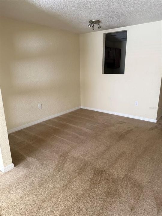 For Sale: $120,000 (1 beds, 1 baths, 825 Square Feet)