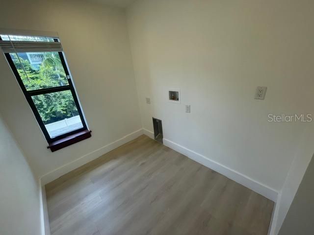 В аренду: $5,900 (4 спален, 4 ванн, 3006 Квадратных фут)