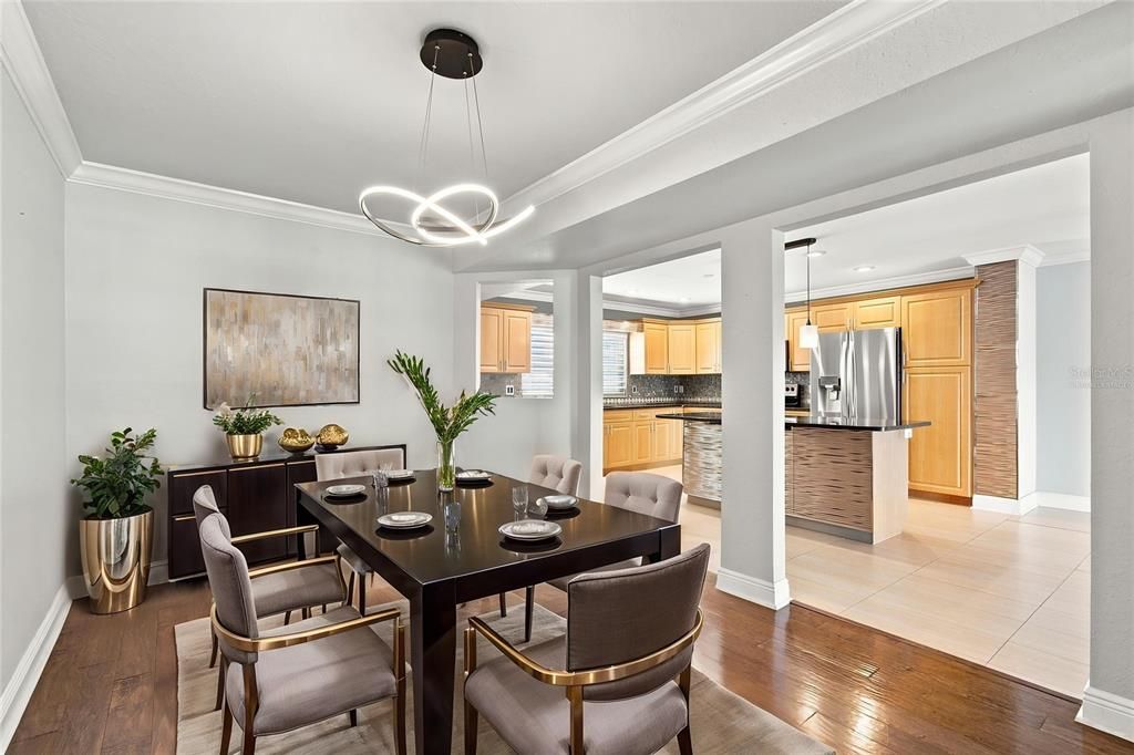 For Sale: $999,800 (3 beds, 2 baths, 2448 Square Feet)