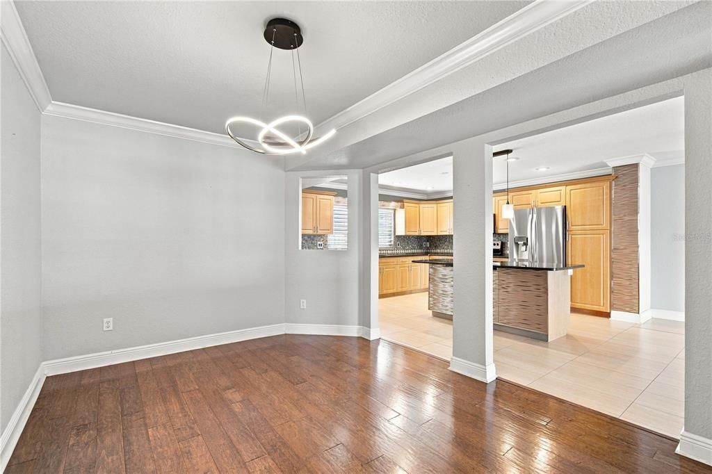 For Sale: $999,800 (3 beds, 2 baths, 2448 Square Feet)