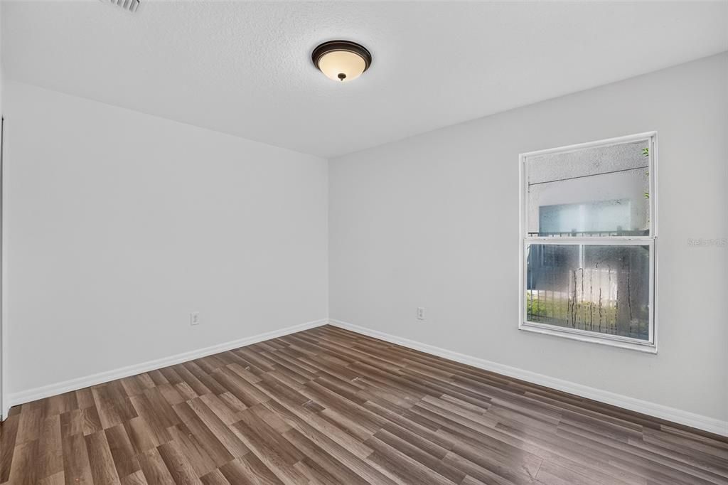 На продажу: $475,000 (4 спален, 2 ванн, 2043 Квадратных фут)