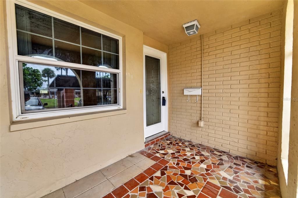 For Sale: $139,900 (2 beds, 2 baths, 1080 Square Feet)