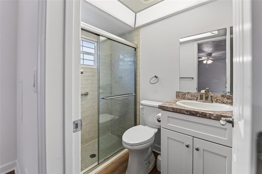 For Sale: $139,900 (2 beds, 2 baths, 1080 Square Feet)