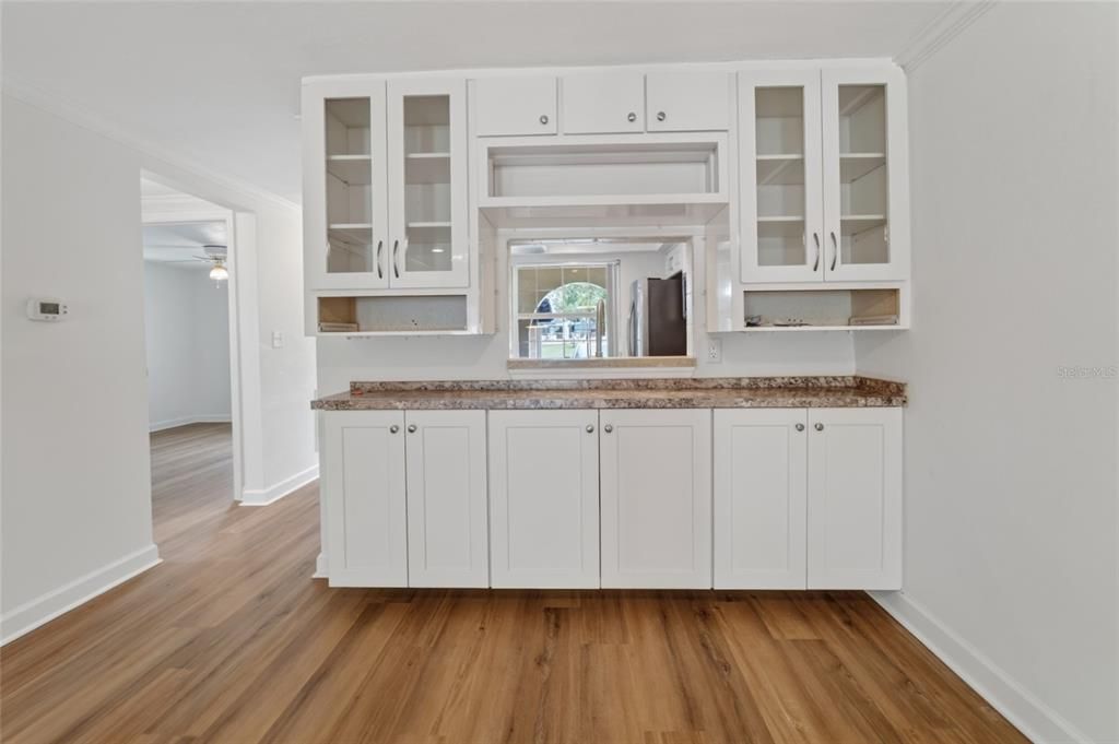 For Sale: $139,900 (2 beds, 2 baths, 1080 Square Feet)
