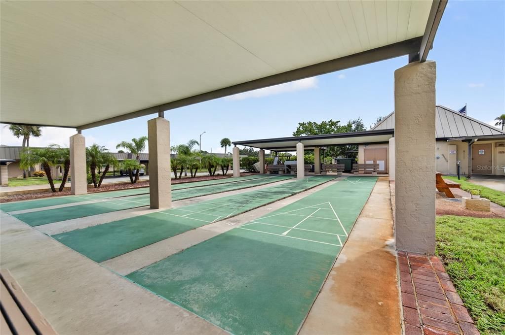 For Sale: $139,900 (2 beds, 2 baths, 1080 Square Feet)